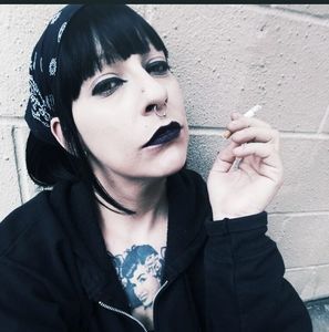 Meet your Posher, Briana